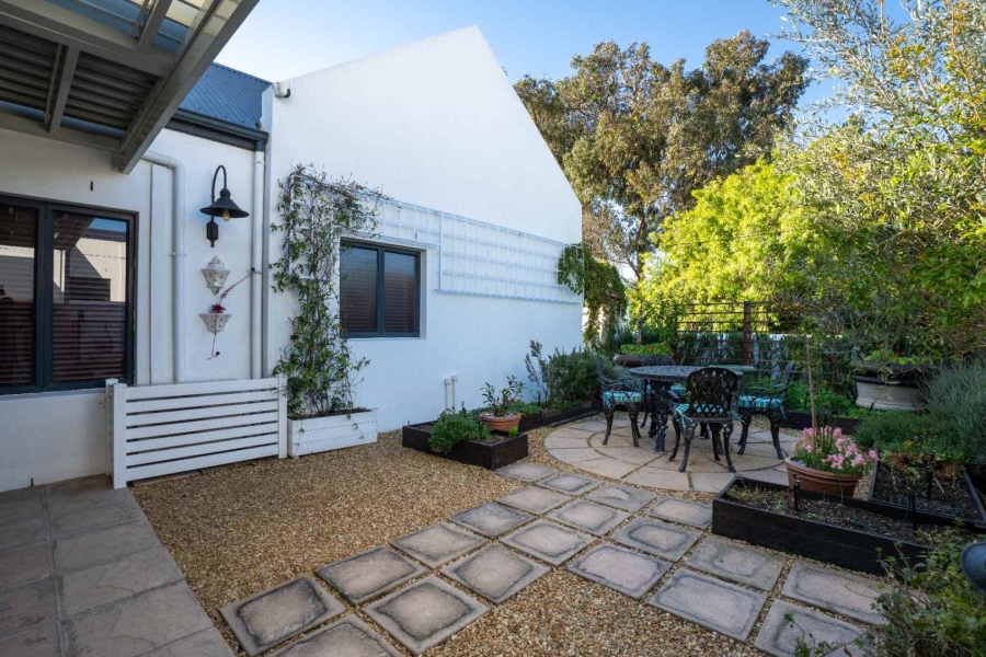 4 Bedroom Property for Sale in Croydon Western Cape